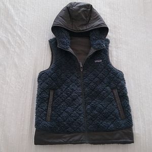 Patagonia Women's Los Gatos Hooded Quilted Vest Reversible XS